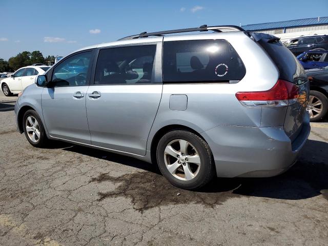 Photo 2 from auction – 2011 TOYOTA SIENNA LE with VIN 5TDKK3DC6BS044576