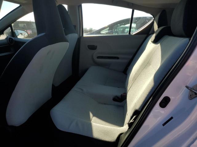 Photo 10 from auction – 2012 TOYOTA PRIUS C with VIN JTDKDTB31C1005907