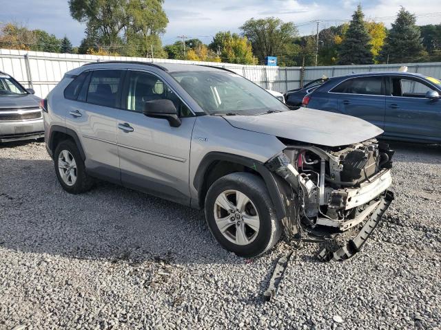 Photo 4 from auction – 2019 TOYOTA RAV4 LE with VIN JTMLWRFV8KD012329