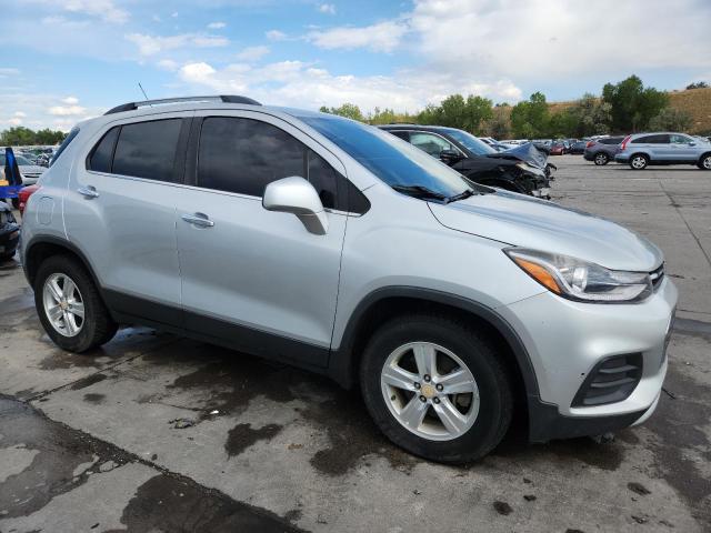 Photo 4 from auction – 2017 CHEVROLET TRAX 1LT with VIN 3GNCJLSB9HL222634