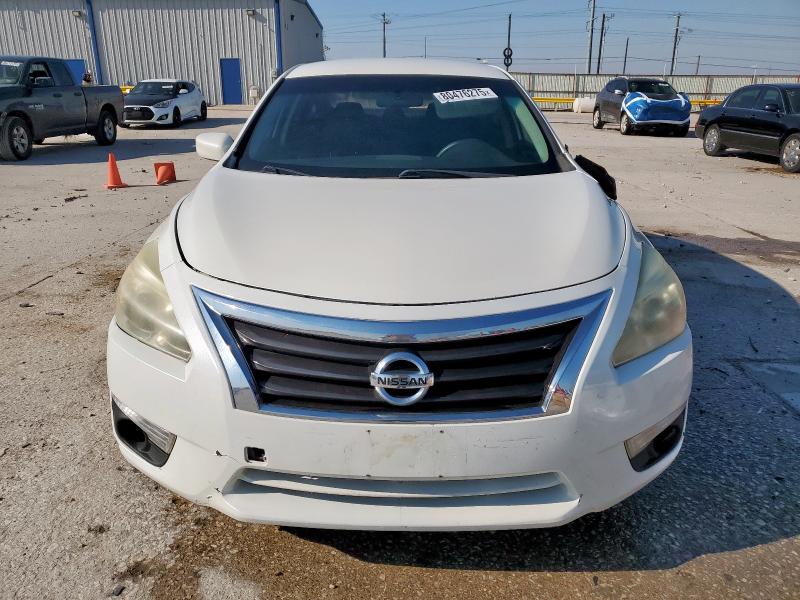Photo 5 from auction – 2015 NISSAN ALTIMA 2.5 with VIN 1N4AL3AP2FN330829