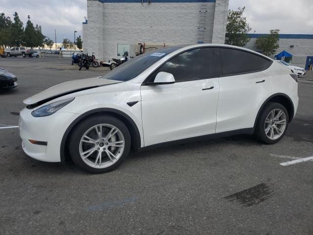 TESLA MODEL Y 2023 مع رقم تعريف المركبة 7SAYGDEE5PA035557 - صورة من المزاد