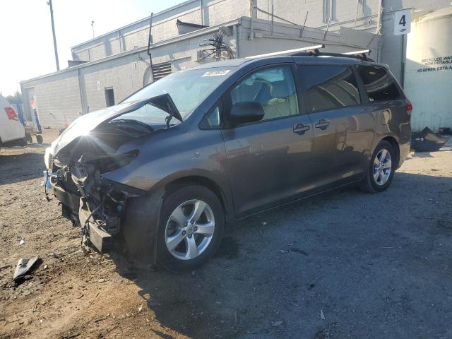 TOYOTA SIENNA LE 2013 with VIN 5TDKK3DCXDS337447 - Photo from auction