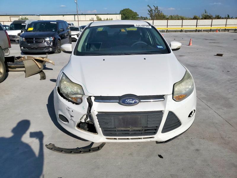 Photo 5 from auction – 2014 FORD FOCUS SE with VIN 1FADP3F27EL222912
