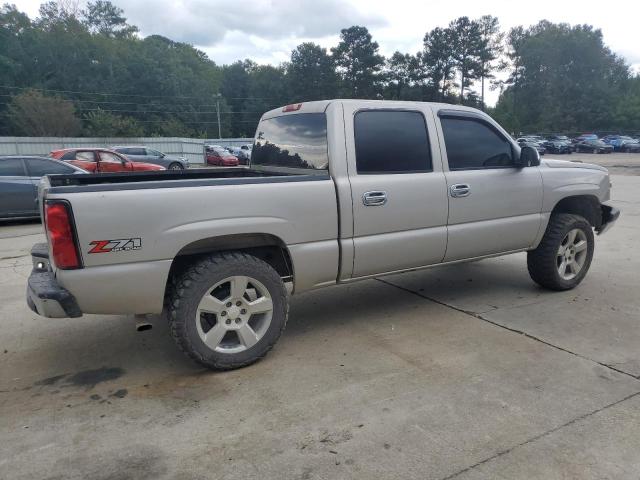 Photo 3 from auction – 2005 CHEVROLET SILVERADO with VIN 2GCEK13T451156131