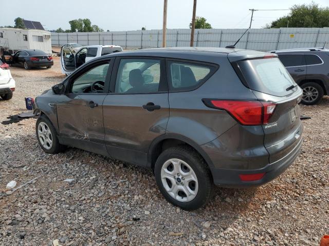 Photo 2 from auction – 2019 FORD ESCAPE S with VIN 1FMCU0F7XKUB01348