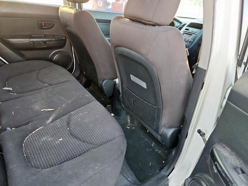 Photo 10 from auction – 2012 KIA SOUL with VIN KNDJT2A51C7399188