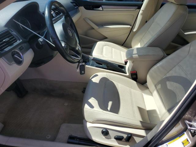 Photo 7 from auction – 2015 VOLKSWAGEN PASSAT S with VIN 1VWAT7A37FC076641