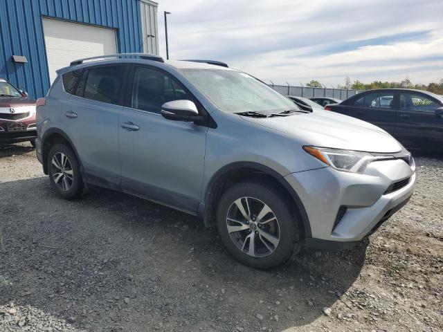 Photo 4 from auction – 2018 TOYOTA RAV4 LE with VIN 2T3ZFREV5JW502661