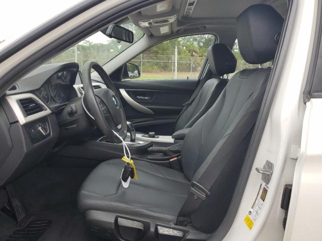 Photo 7 from auction – 2017 BMW 320 I with VIN WBA8E1G53HNU13554