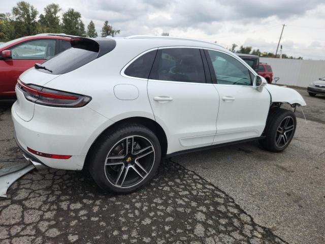 Photo 3 from auction – 2019 PORSCHE MACAN S with VIN WP1AB2A59KLB33456