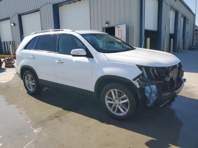 Photo 4 from auction – 2014 KIA SORENTO LX with VIN 5XYKT3A60EG442413