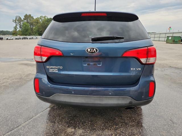Photo 6 from auction – 2015 KIA SORENTO EX with VIN 5XYKU4A79FG597880