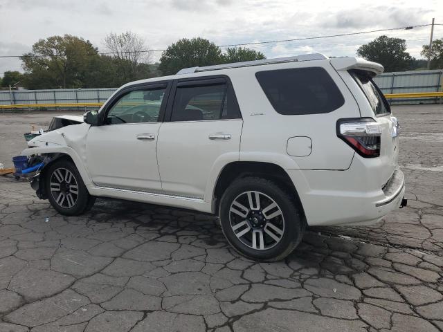 Photo 2 from auction – 2015 TOYOTA 4RUNNER SR with VIN JTEBU5JR3F5217699