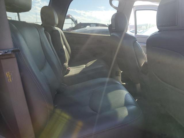 Photo 10 from auction – 2005 GMC YUKON with VIN 1GKEC13V15R276284