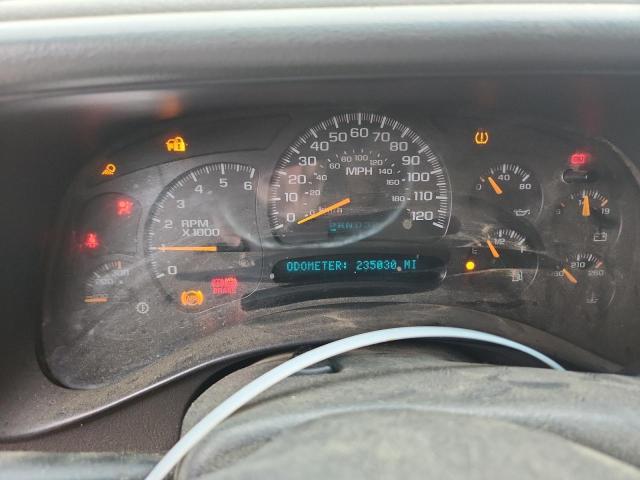 Photo 9 from auction – 2005 CHEVROLET SILVERADO with VIN 1GCHK29U95E212789