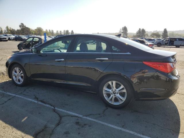 Photo 2 from auction – 2013 HYUNDAI SONATA SE with VIN 5NPEC4AC2DH740672