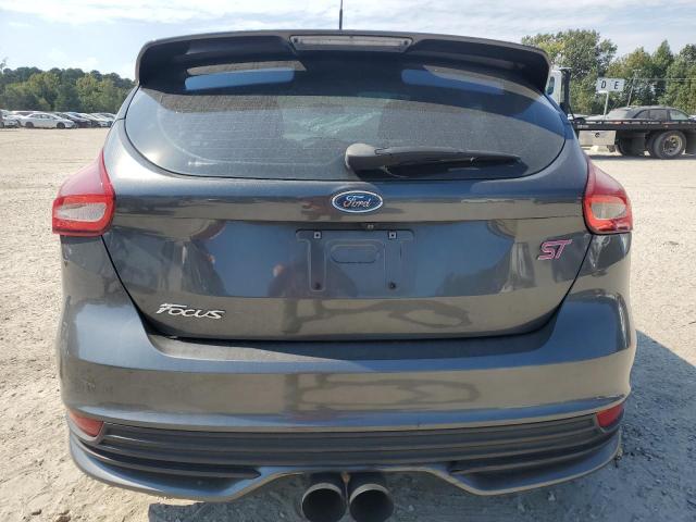 Photo 6 from auction – 2017 FORD FOCUS ST with VIN 1FADP3L90HL262450