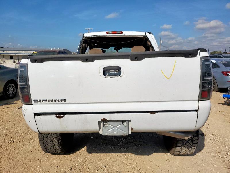Photo 6 from auction – 2004 GMC NEW SIERRA with VIN 2GTEC19T141165775
