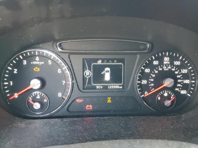 Photo 9 from auction – 2016 KIA SORENTO EX with VIN 5XYPHDA53GG161777