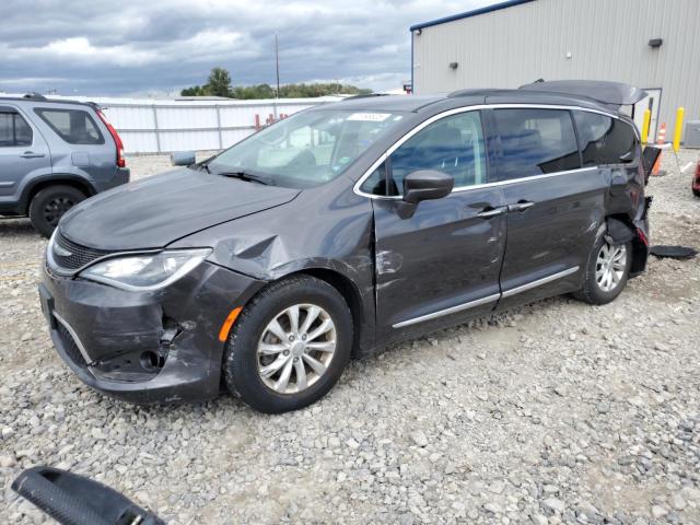CHRYSLER PACIFICA T 2017 with VIN 2C4RC1BG3HR762495 - Photo from auction