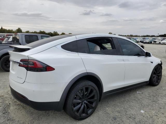 Photo 3 from auction – 2020 TESLA MODEL X with VIN 5YJXCAE27LF234387