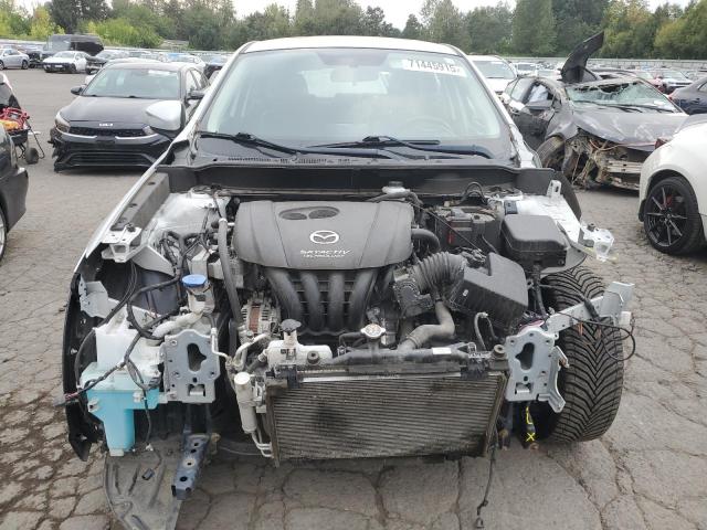 Photo 5 from auction – 2016 MAZDA CX-3 GRAND with VIN JM1DKBD74G0111854