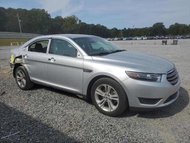 Photo 4 from auction – 2018 FORD TAURUS SE with VIN 1FAHP2D87JG138403