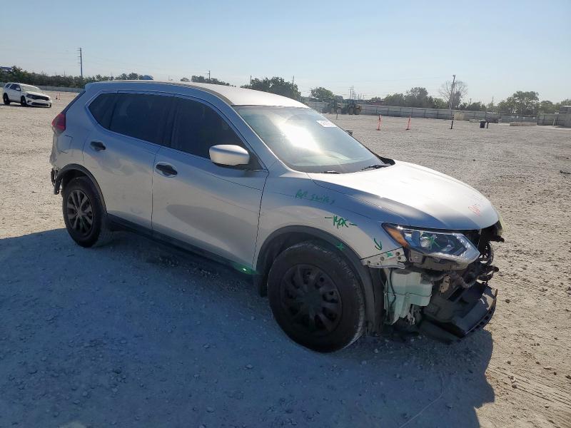 Photo 4 from auction – 2017 NISSAN ROGUE S with VIN 5N1AT2MT7HC863136