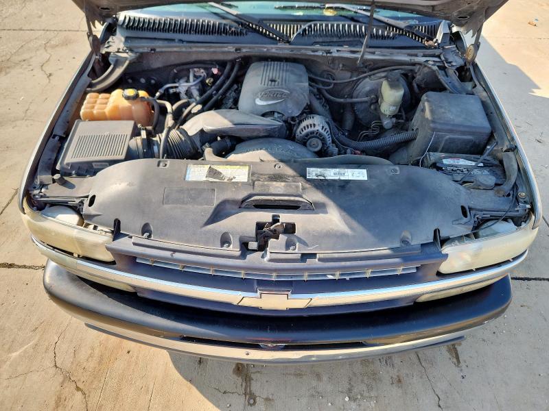 Photo 11 from auction – 2001 CHEVROLET SILVERADO with VIN 2GCEC19T511232809