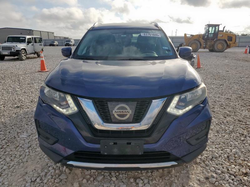 Photo 5 from auction – 2017 NISSAN ROGUE S with VIN KNMAT2MV9HP606445