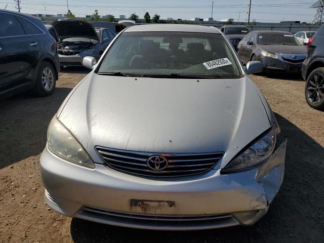 Photo 5 from auction – 2005 TOYOTA CAMRY LE with VIN 4T1BF30K35U102804