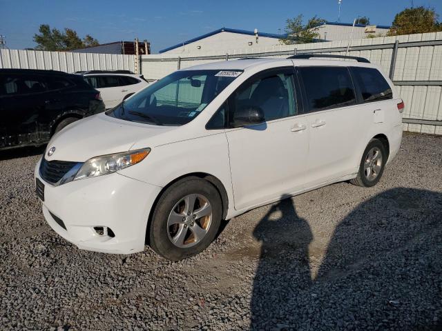 TOYOTA SIENNA LE 2014 with VIN 5TDKK3DC8ES407917 - Photo from auction