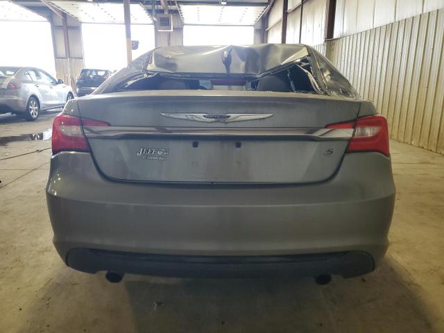 Photo 6 from auction – 2013 CHRYSLER 200 TOURIN with VIN 1C3CCBBG7DN706695