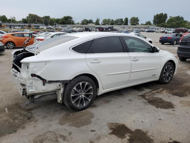 Photo 3 from auction – 2018 TOYOTA AVALON HYB with VIN 4T1BD1EB0JU062548