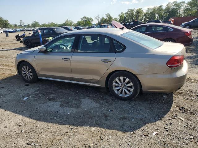Photo 2 from auction – 2015 VOLKSWAGEN PASSAT S with VIN 1VWAT7A3XFC095488