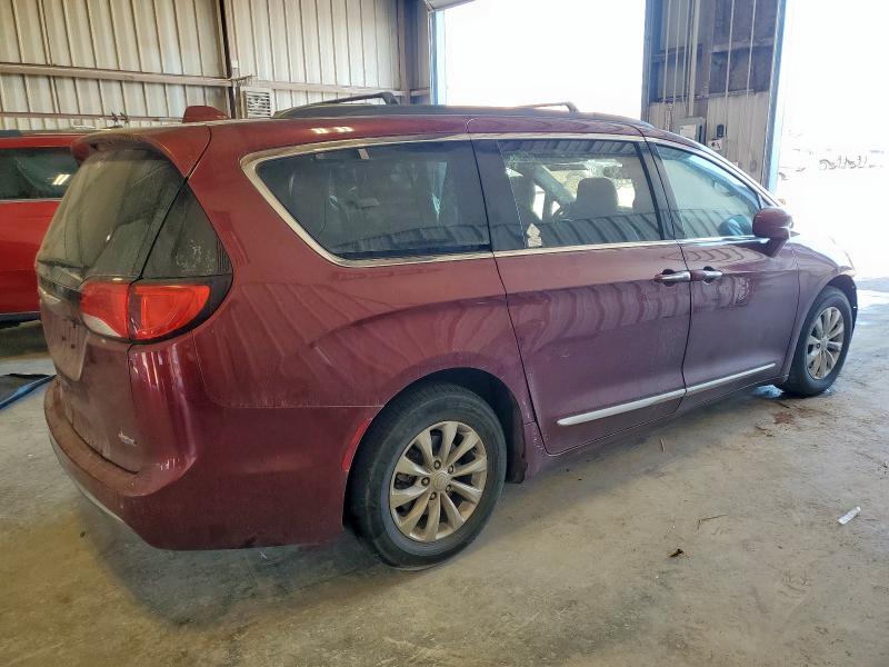 Photo 3 from auction – 2017 CHRYSLER PACIFICA T with VIN 2C4RC1BG1HR584683