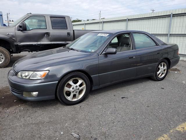 LEXUS ES 300 2000 with VIN JT8BF28G7Y5076946 - Photo from auction