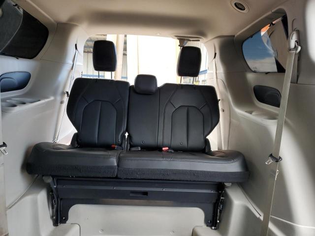 Photo 10 from auction – 2020 CHRYSLER PACIFICA TOURING L with VIN 2C4RC1BG0LR115545