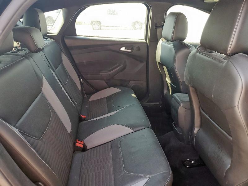 Photo 10 from auction – 2017 FORD FOCUS ST with VIN 1FADP3L91HL334062