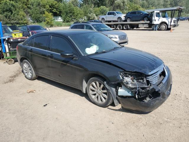 Photo 4 from auction – 2014 CHRYSLER 200 TOURING with VIN 1C3CCBBB9EN191494