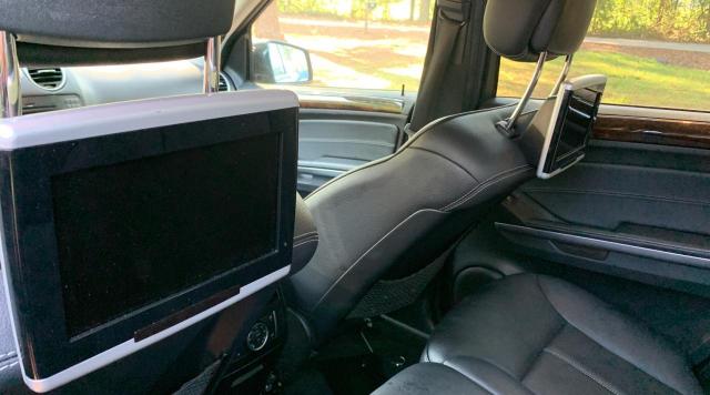 Photo 11 from auction – 2012 MERZ GL 450 4MATIC with VIN 4JGBF7BE3CA793474
