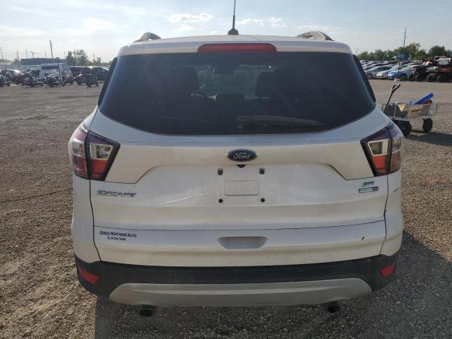 Photo 6 from auction – 2017 FORD ESCAPE SE with VIN 1FMCU9G9XHUB24237