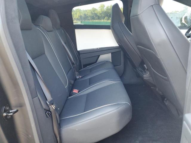 Photo 10 from auction – 2024 TESLA CYBERTRUCK with VIN 7G2CEHEE8RA017252