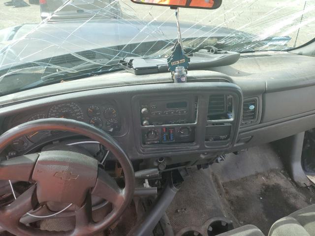 Photo 8 from auction – 2005 CHEVROLET SILVERADO with VIN 1GCHK24U35E201472