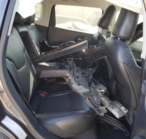 Photo 10 from auction – 2021 JEEP COMPASS LI with VIN 3C4NJDCB9MT604825