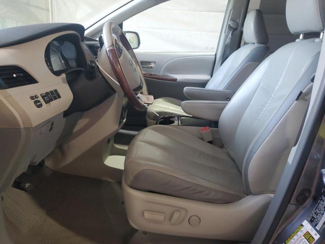 Photo 7 from auction – 2011 TOYOTA SIENNA XLE with VIN 5TDYK3DC8BS028051