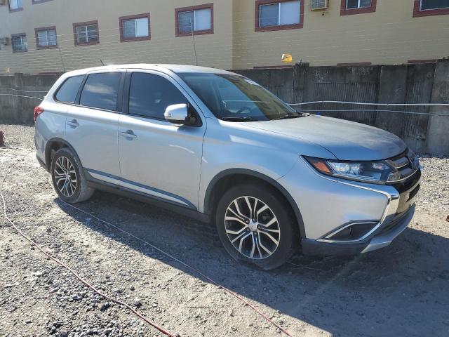 Photo 4 from auction – 2016 MITS OUTLANDER SE/SEL with VIN JA4AD3A32GZ018180
