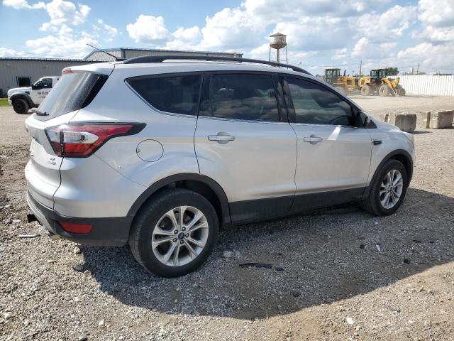 Photo 3 from auction – 2017 FORD ESCAPE SE with VIN 1FMCU9G92HUB41520