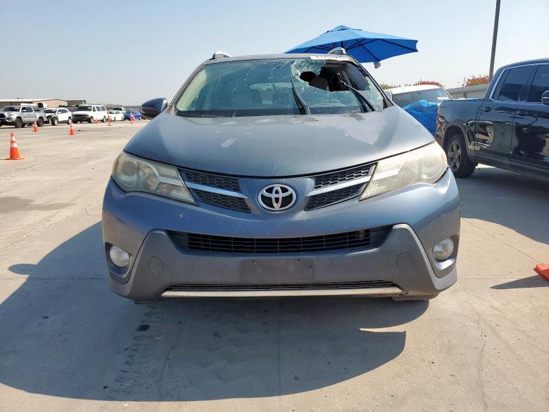 Photo 5 from auction – 2014 TOYOTA RAV4 XLE with VIN 2T3RFREV9EW169032